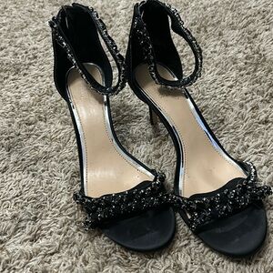 Jewel Badgley Mischka Women's High Heel Shoes Size 9 US Black And Jewled